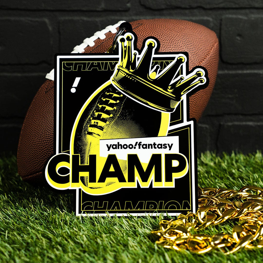 Yahoo! Fantasy Football Champ Chromatic Chain - Crown Football Edition - Image 2