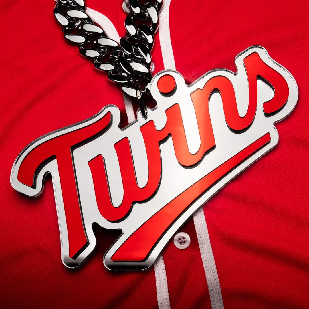 Minnesota Twins Script Logo MLB Chromatic Turnover Chain - Image 2